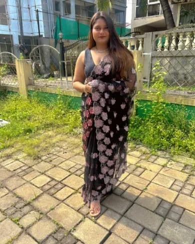 Simran - VIP Companion