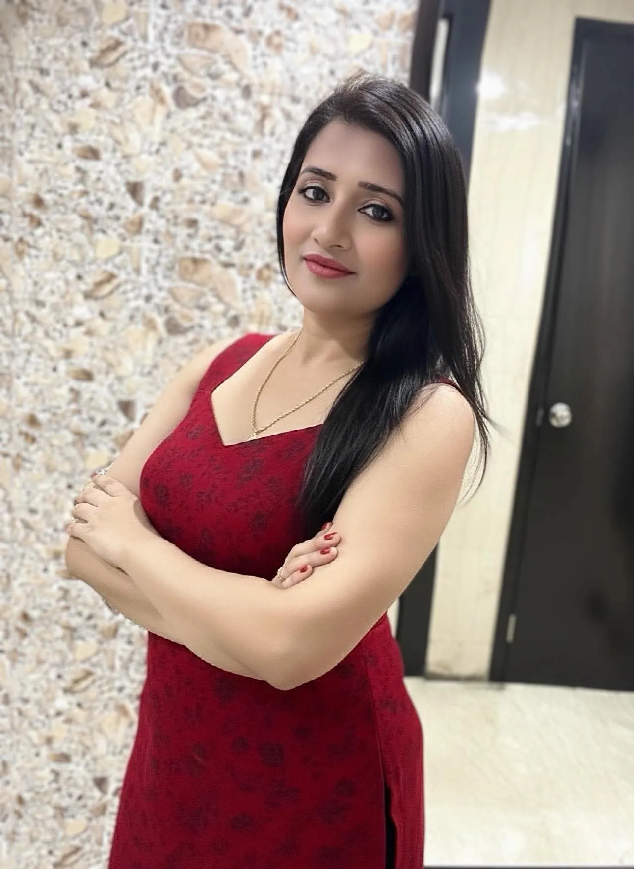 Farah - VIP Companion