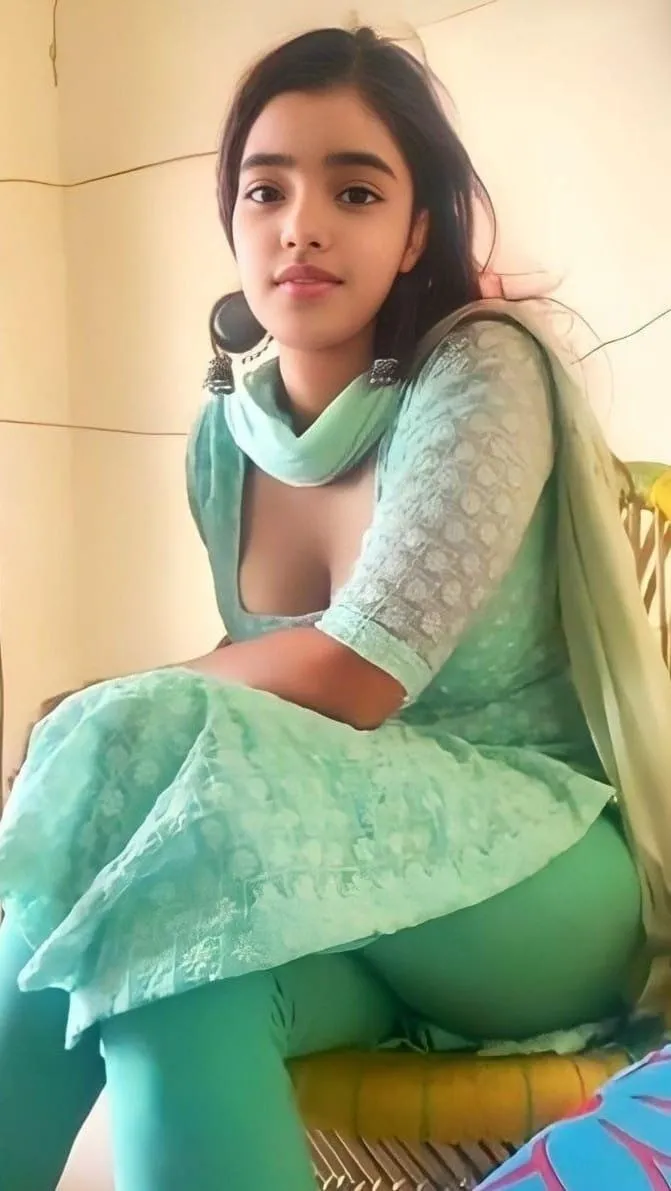Yamini - VIP Companion
