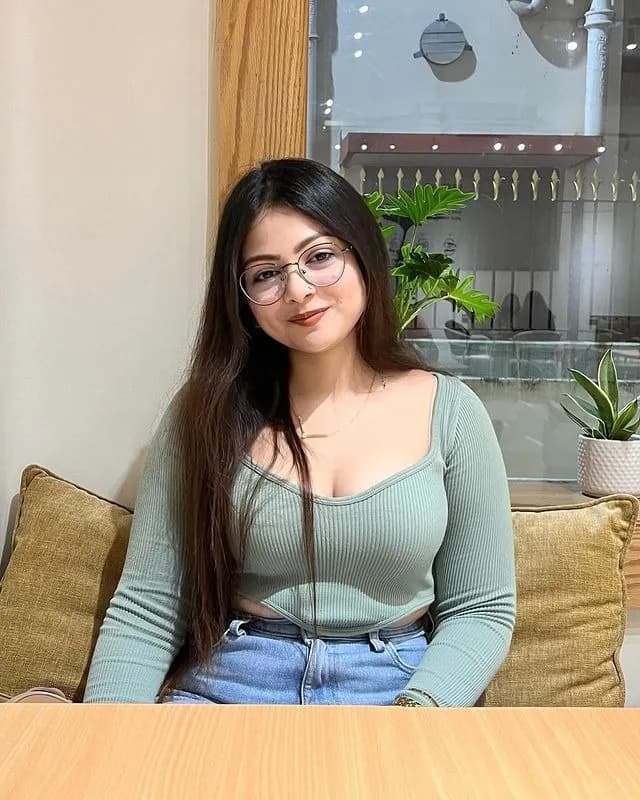 Bhavna - VIP Companion
