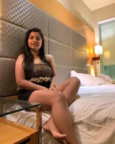 Nisha - VIP Companion