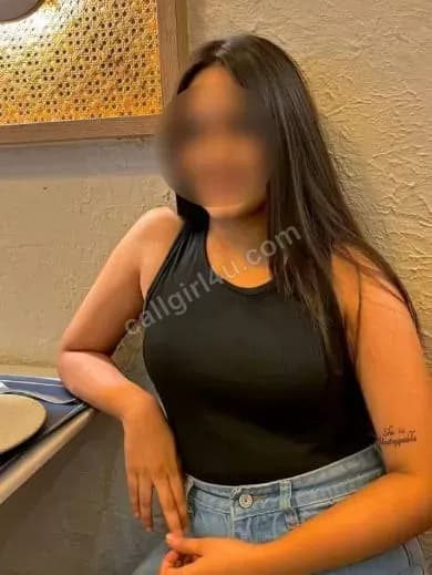 Ekta - Massage Therapist