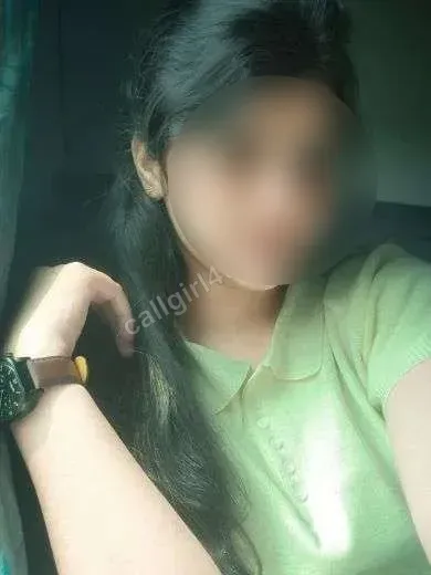 Mona - Massage Therapist