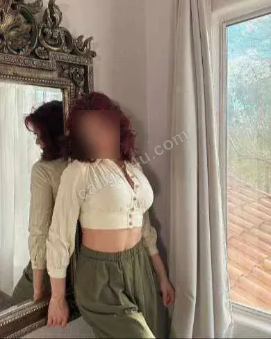 Jhanvi - VIP Companion