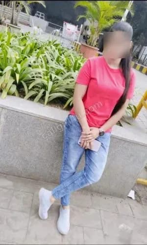 Muskan - VIP Companion