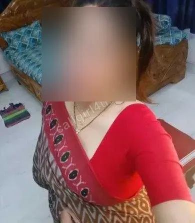 Heena - VIP Companion