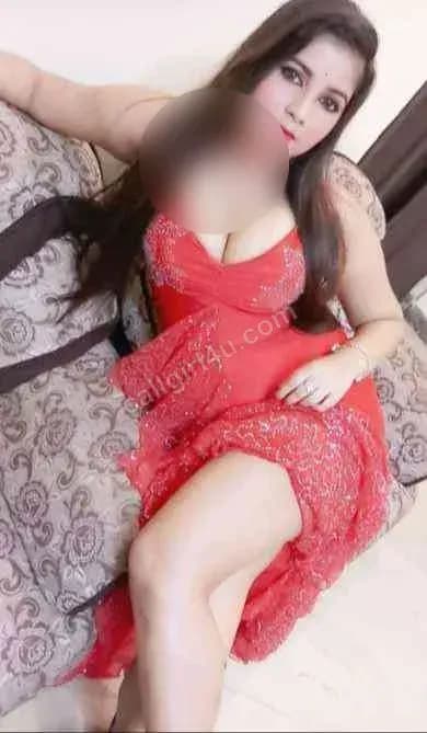 Shruti - Massage Therapist