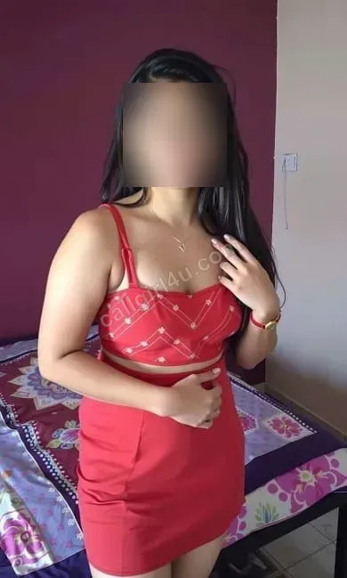 Komal - VIP Companion