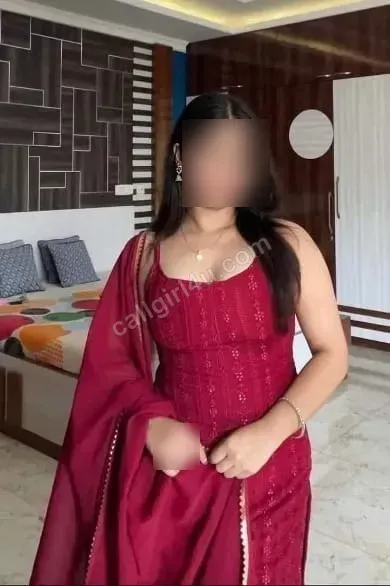 Erica - VIP Companion