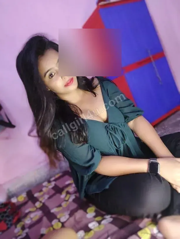 Meera - VIP Companion