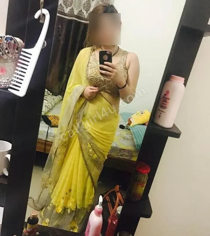 Jhanvi - VIP Companion