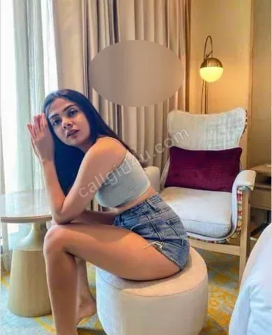 Nikita - VIP Companion