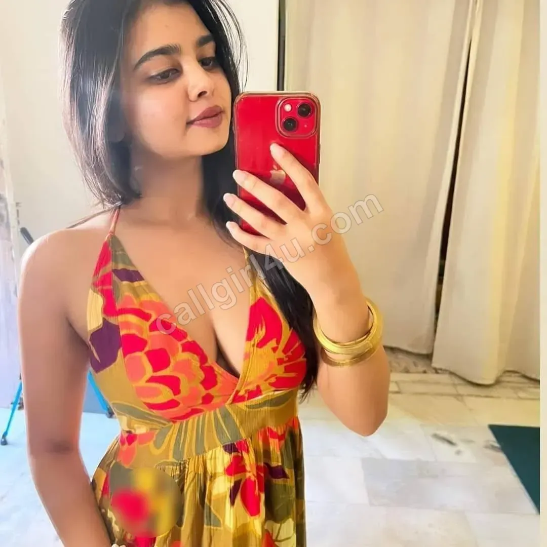 Meera - Massage Therapist
