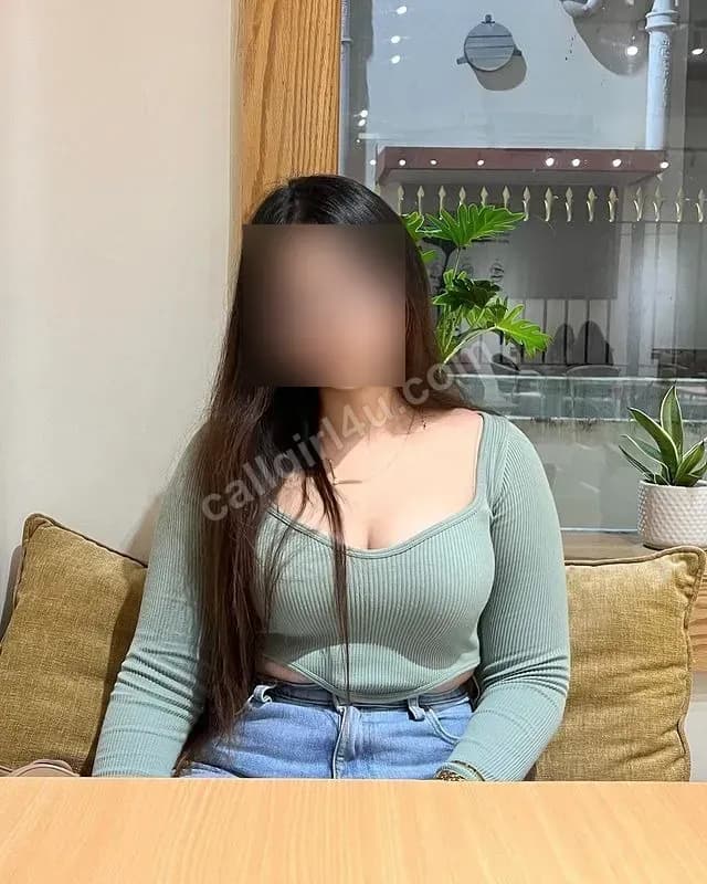 Doll - VIP Companion