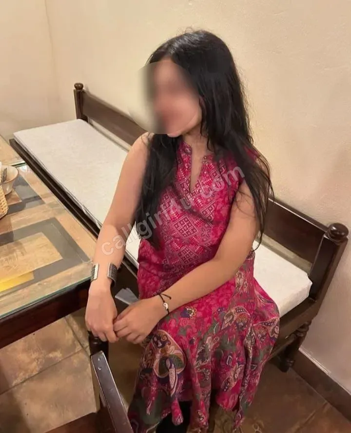 Neha - Massage Therapist