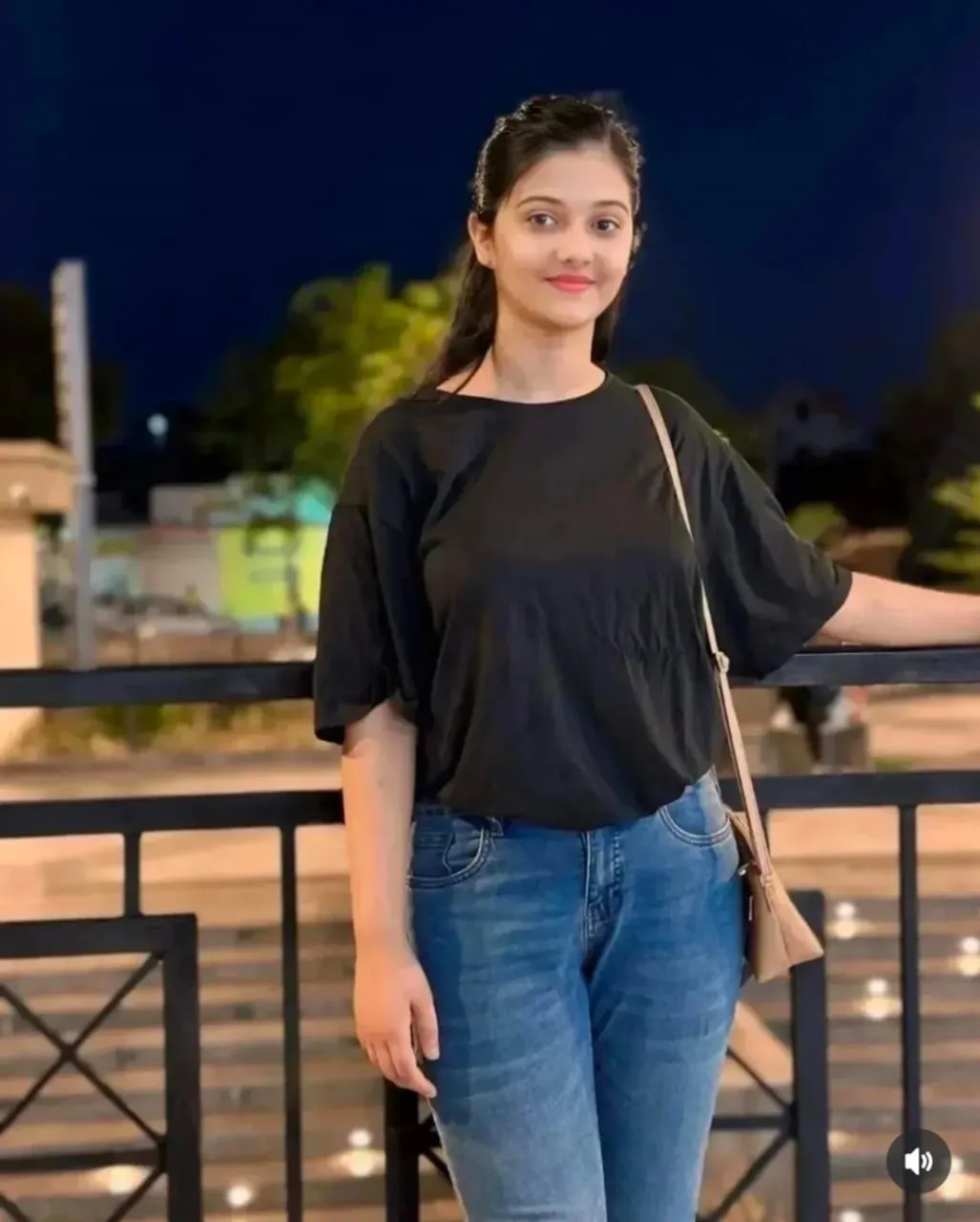 Muskan - VIP Companion