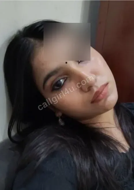 Tina - VIP Companion