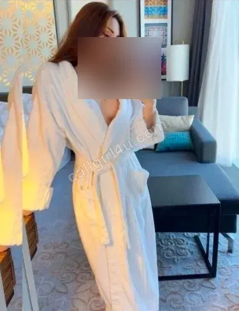 Wania - VIP Companion