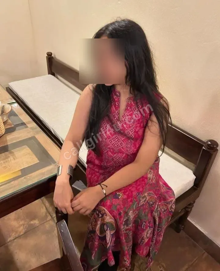 Manju - VIP Companion