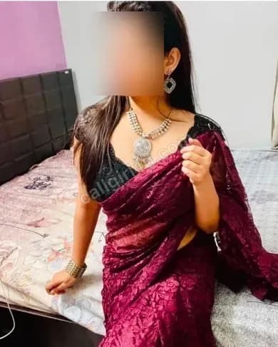 Yamini - VIP Companion