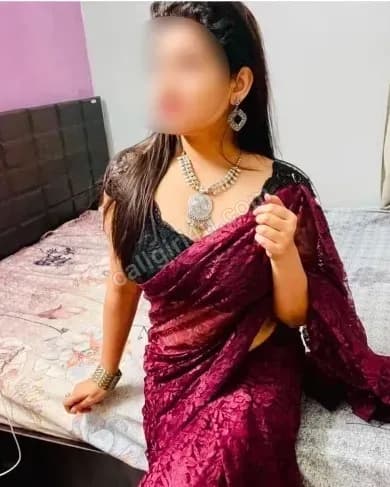 Farah - Massage Therapist
