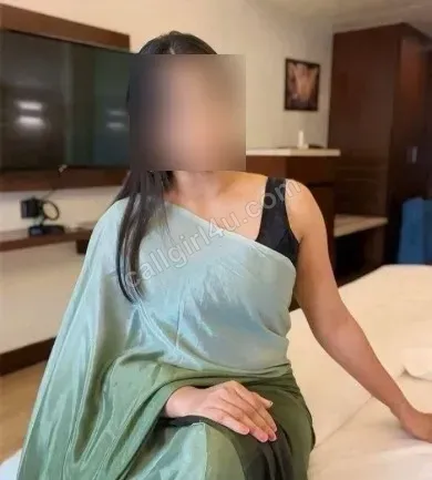 Aarti - VIP Companion