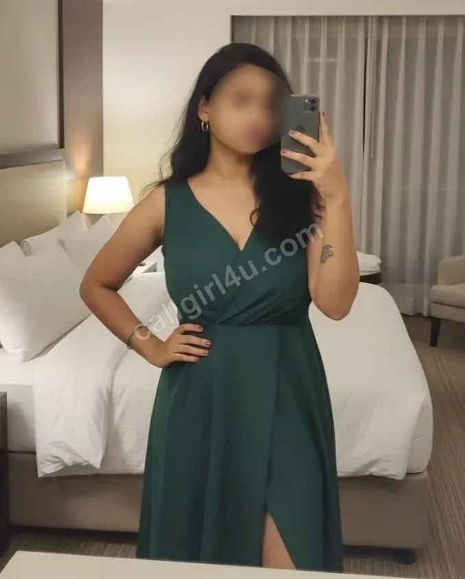 Ekta - Massage Therapist