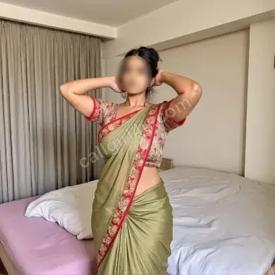 Inaya - Massage Therapist