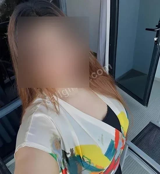 Wania - VIP Companion