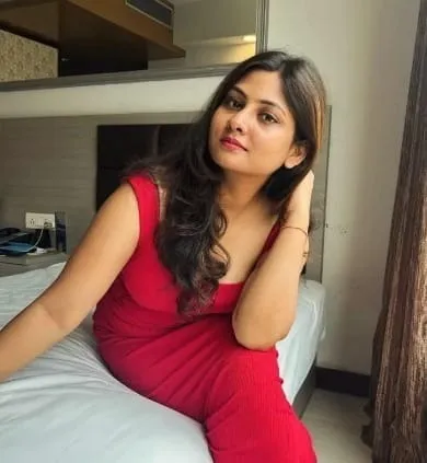 Naina - VIP Companion
