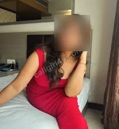 Heena - VIP Companion