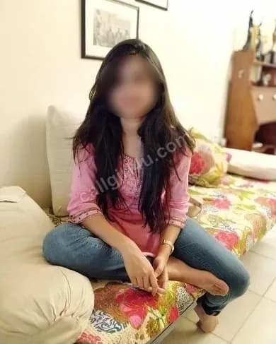 Gauri - VIP Companion