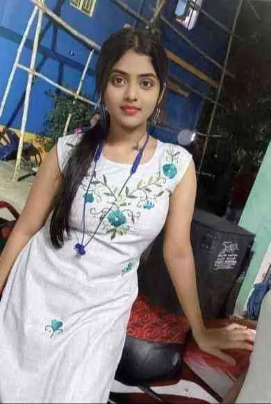 Aditi - Call Girl in Kadi