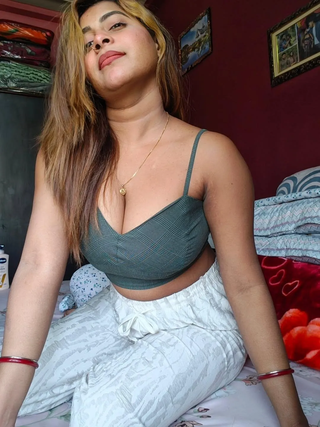 Ishita - Call Girl in Mahe