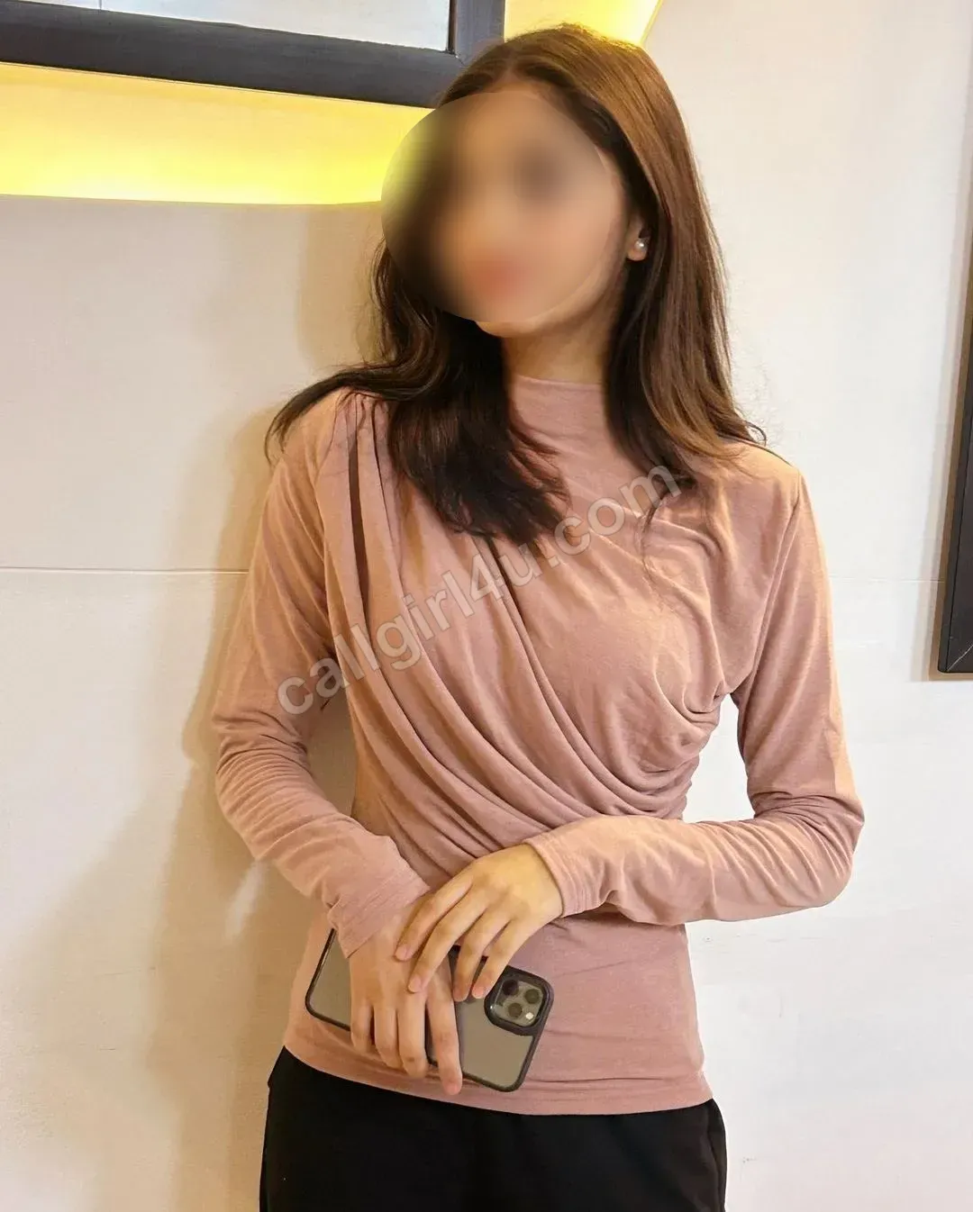 Lopa - VIP Companion