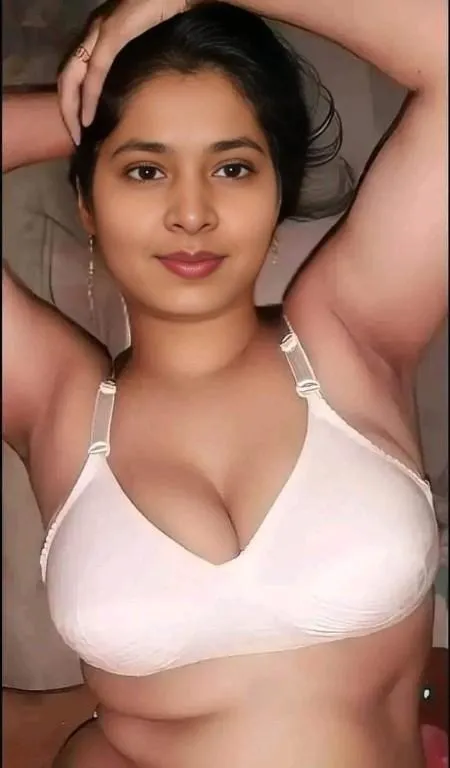 Komal - Call Girl in Pathankot