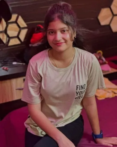 Kavya - Call Girl in Manipal