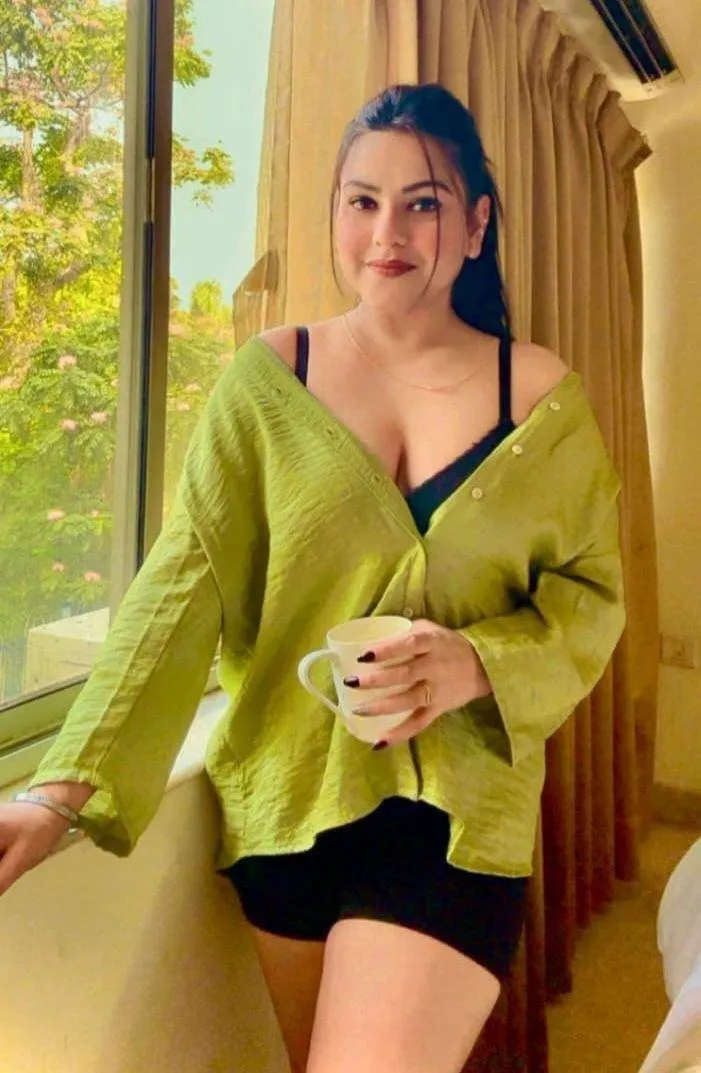 Eram - Call Girl in Naraina