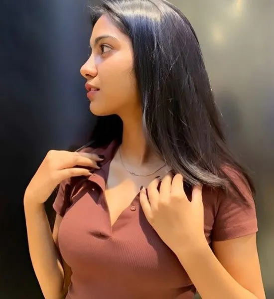 Falguni - Call Girl in Kompally