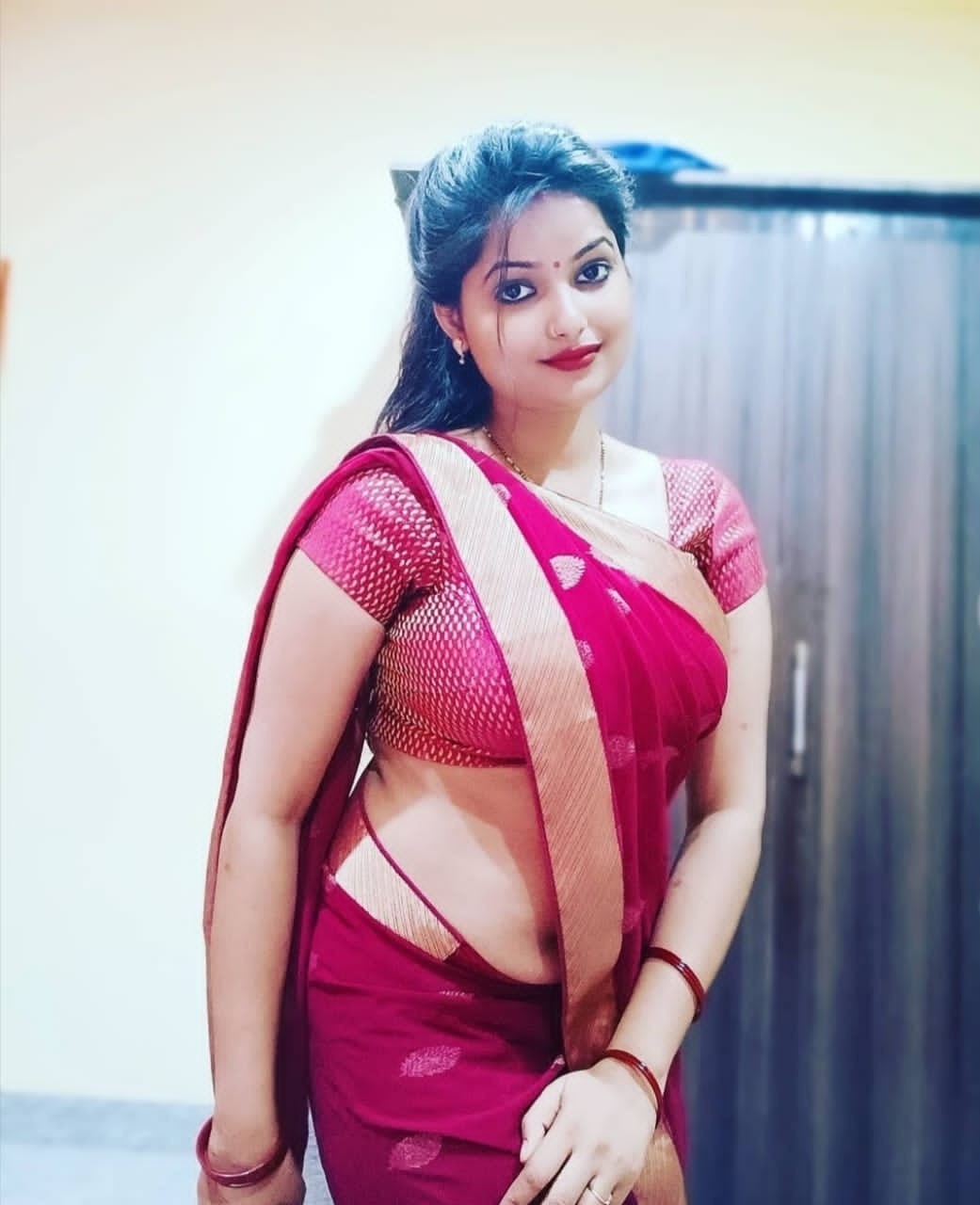ESCORTS SERVICE CALL GIRLS IN Ghaziabad