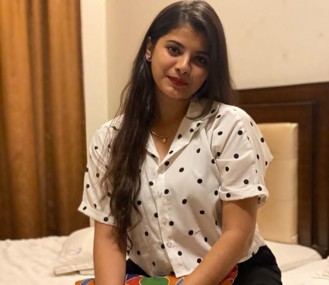 Vadodara call girl